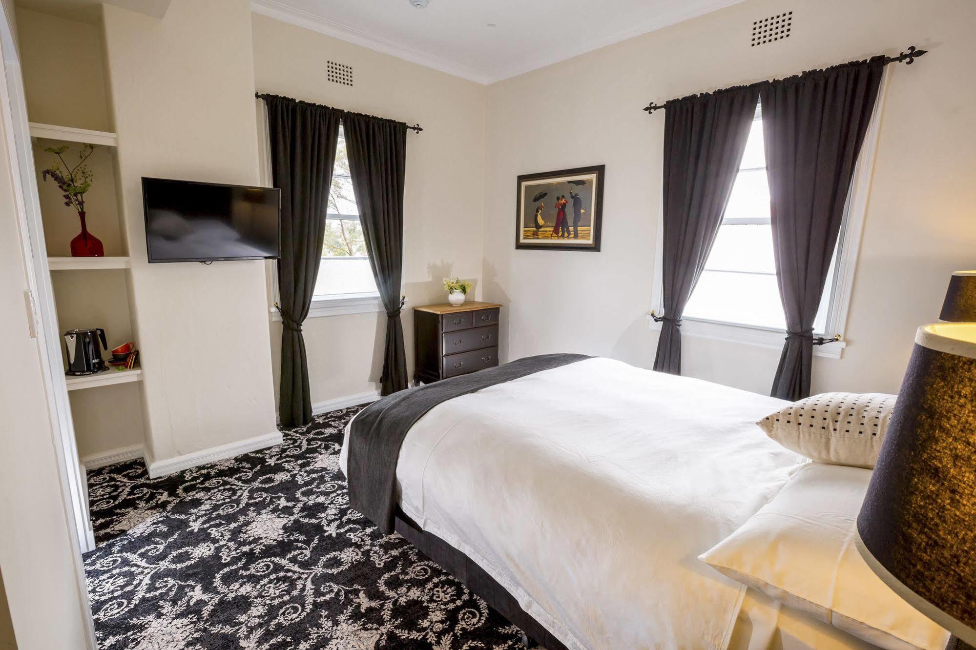 The Commercial Boutique Hotel Tenterfield Eksteriør bilde